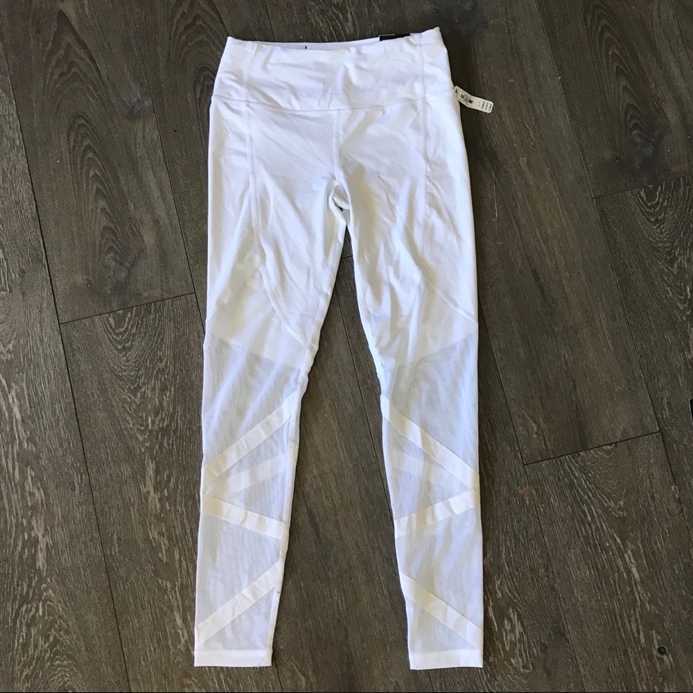 🚫SOLD🚫 NWT VS YOGA LEGGINGS PANTS